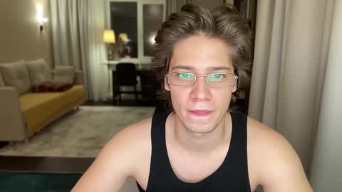 AliceEve online show from 12/22/24, 05:10