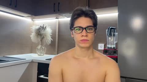 AliceEve online show from 02/14/25, 05:36