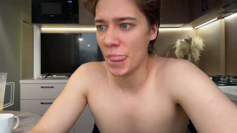 AliceEve online show from 02/24/25, 02:26