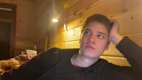 AliceEve online show from 10/19/25, 07:47