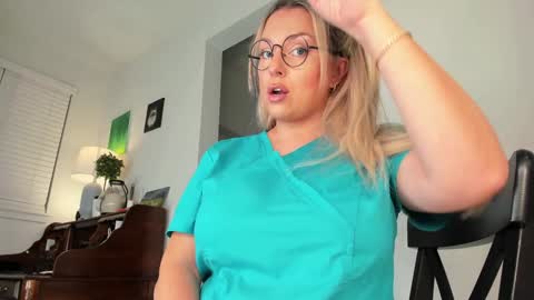 Snapshot of realtoxxxmaria chatting on 01/11/26, 01:43 Maria Realto online show from 01/11/26, 01:43