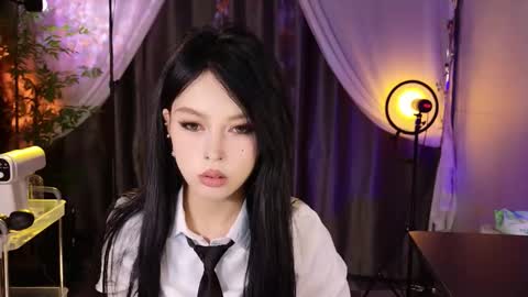 reaowna___ online show from 11/22/25, 05:06