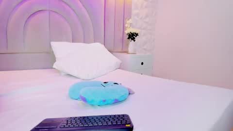 Rebeca online show from 01/14/26, 11:49