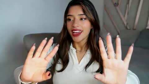 Snapshot of rebeca_cortez55 chatting on 03/23/26, 04:44 Rebecca online show from 03/23/26, 04:44