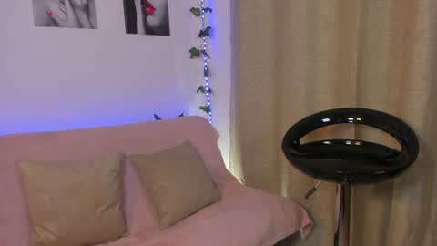 Snapshot of rebeca_marchetti chatting on 04/02/26, 08:39 Rebeca Marchetti online show from 04/02/26, 08:39