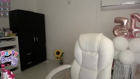 REBECA online show from 01/12/25, 12:55