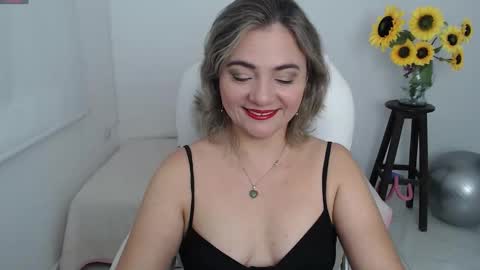 REBECA online show from 09/12/25, 12:05