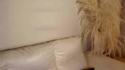 Rebeca Williams online show from 02/08/25, 05:18