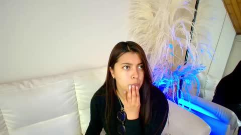 Rebeca Williams online show from 02/20/25, 12:19