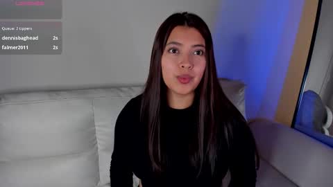 Snapshot of rebeca_williams_ chatting on 03/06/26, 11:28 Rebeca Williams online show from 03/06/26, 11:28