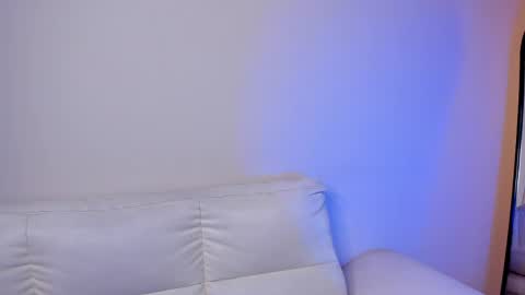 Snapshot of rebeca_williams_ chatting on 04/01/26, 01:41 Rebeca Williams online show from 04/01/26, 01:41