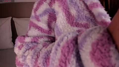 Snapshot of rebeca_williams_ chatting on 07/18/26, 11:47 Rebeca Williams online show from 07/18/26, 11:47