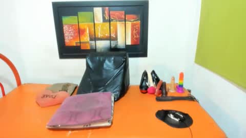 rebecabanks online show from 01/23/25, 09:39