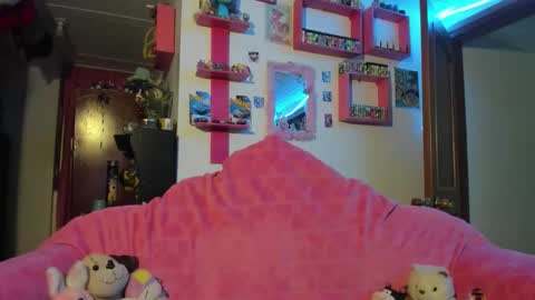 Snapshot of rebecahart chatting on 03/15/26, 04:18 Rebecca online show from 03/15/26, 04:18