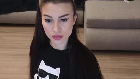 Snapshot of rebecamur chatting on 02/24/26, 10:24 rebecamur online show from 02/24/26, 10:24