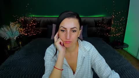 rebecca_diamonds online show from 03/05/25, 06:44