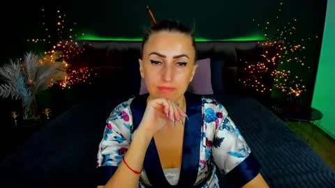 rebecca_diamonds online show from 10/01/25, 06:08