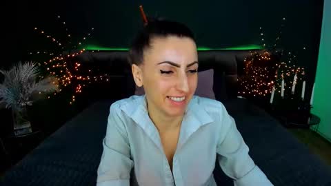 rebecca_diamonds online show from 02/12/26, 06:19