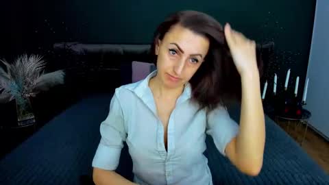 rebecca_diamonds online show from 02/17/26, 06:32