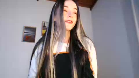 Becca Johnsoon online show from 02/01/26, 05:22