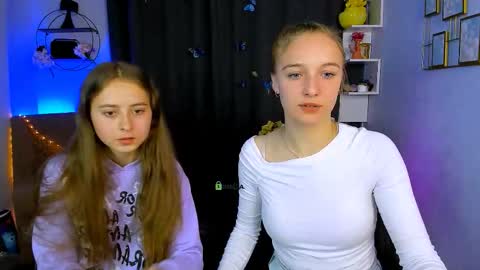 rebecca_smile_ online show from 09/26/25, 12:31