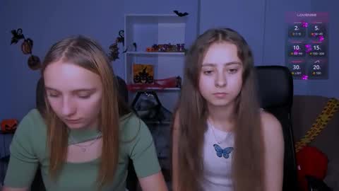 rebecca_smile_ online show from 10/23/25, 01:10