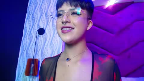 Snapshot of rebeka_baker chatting on 02/05/25, 12:10 REBEKA online show from 02/05/25, 12:10