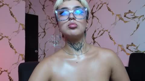 Snapshot of rebeka_baker chatting on 04/07/26, 02:12 REBEKA online show from 04/07/26, 02:12