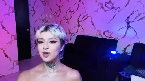 Snapshot of rebeka_baker chatting on 04/28/26, 03:00 REBEKA online show from 04/28/26, 03:00