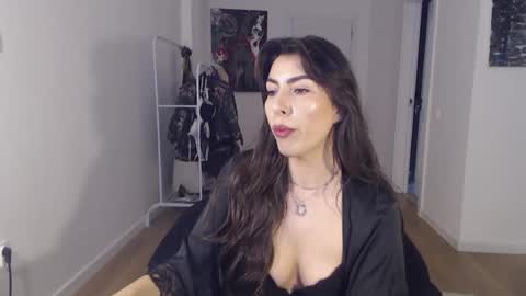 Snapshot of rebekaburns chatting on 04/02/26, 10:13 Rebeka online show from 04/02/26, 10:13