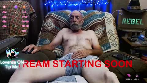 Snapshot of rebel1957rd chatting on 12/25/24, 12:59 Rebel online show from 12/25/24, 12:59