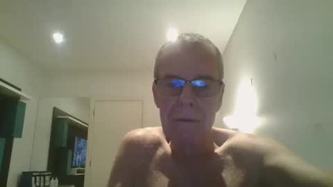 Snapshot of recasc chatting on 03/08/26, 12:08 Rene online show from 03/08/26, 12:08