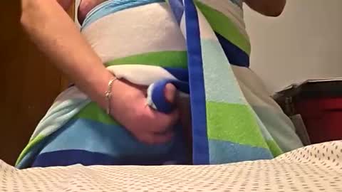 Snapshot of red24devils chatting on 04/18/26, 01:31 red24devils online show from 04/18/26, 01:31