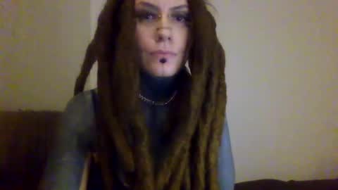 red_eyed_roze online show from 01/30/25, 07:39