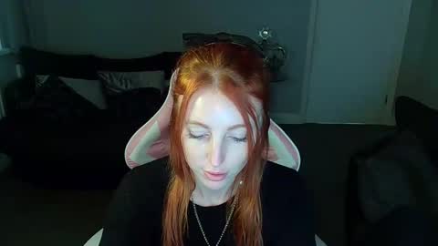 Red -  online show from 01/06/25, 02:25