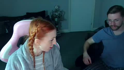 Red -  online show from 02/20/25, 09:20