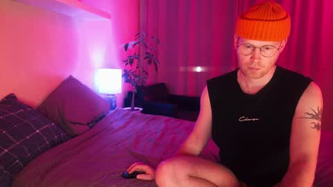 Snapshot of red_guy1 chatting on 01/26/25, 06:27 Sean Fire online show from 01/26/25, 06:27