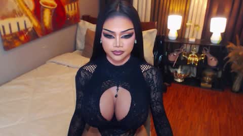 Snapshot of red_ivyy chatting on 01/08/26, 04:04 AsianRedivy online show from 01/08/26, 04:04