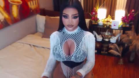 Snapshot of red_ivyy chatting on 03/03/26, 10:10 AsianRedivy online show from 03/03/26, 10:10