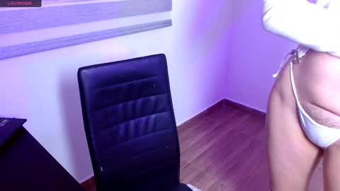 IG   OF red moonn online show from 12/14/24, 03:15