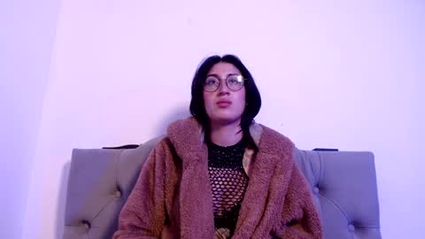 IG   OF red moonn online show from 12/28/24, 02:21