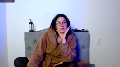 IG   OF red moonn online show from 01/08/25, 10:48