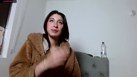 IG   OF red moonn online show from 01/21/25, 10:41