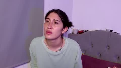 IG   OF red moonn online show from 09/19/25, 04:36