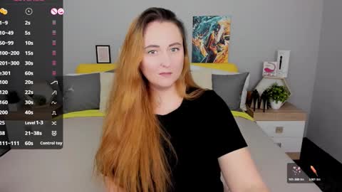 Lessy Fox online show from 12/05/25, 06:04