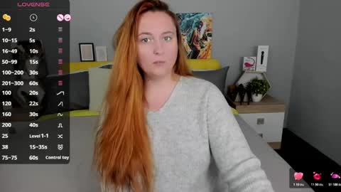 Snapshot of red_naughtyfox chatting on 04/19/26, 06:10 Lessy Fox online show from 04/19/26, 06:10