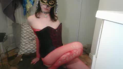 Snapshot of red_october_sub chatting on 02/20/25, 04:25 Red October SlutPuppy online show from 02/20/25, 04:25