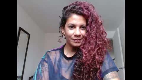 Snapshot of red_savage_ chatting on 08/05/26, 03:37 Instagram Valerie yourdream online show from 08/05/26, 03:37