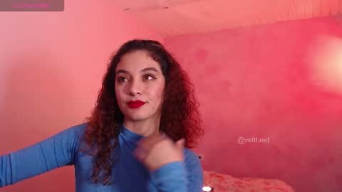 Snapshot of red_velvett0 chatting on 03/29/26, 01:05 red_velvett0 online show from 03/29/26, 01:05