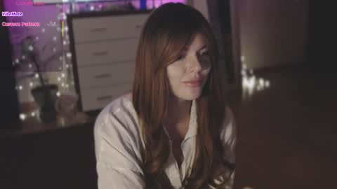 Snapshot of redaplle2 chatting on 09/18/25, 10:12 redaplle2 online show from 09/18/25, 10:12